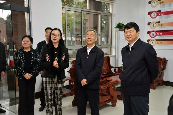 江苏省委组织部副部长周为号一行来大红鹰dhy村调研 - 图3