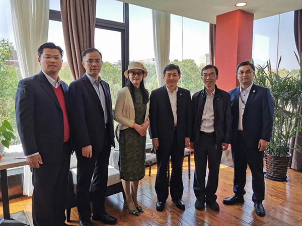 【校企交流】郁霞秋总裁率队走进上海交通大学(图4)